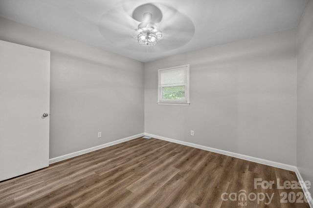 4800 Maplecrest Drive, Gastonia, NC 28056