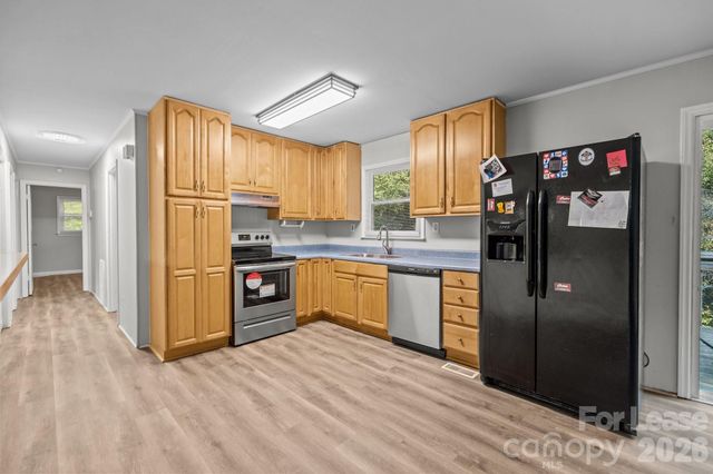 4800 Maplecrest Drive, Gastonia, NC 28056