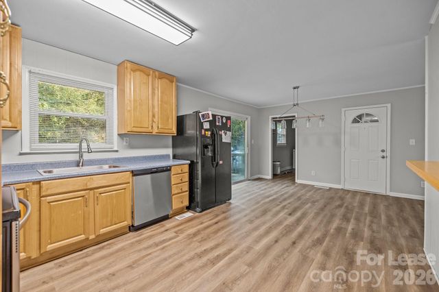 4800 Maplecrest Drive, Gastonia, NC 28056