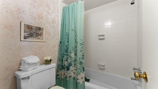 3320 Alpine Drive, Ann Arbor, MI 48108