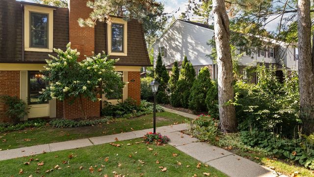 3320 Alpine Drive, Ann Arbor, MI 48108