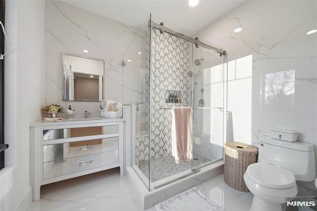 60 Anderson Avenue, Closter, NJ 07624