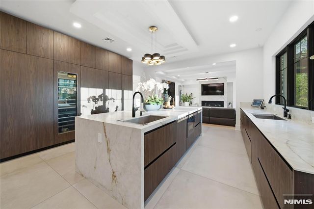 60 Anderson Avenue, Closter, NJ 07624