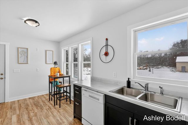 237 7 Mile Road, Comstock Park, MI 49321