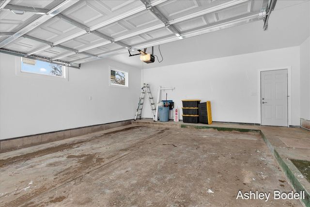 237 7 Mile Road, Comstock Park, MI 49321