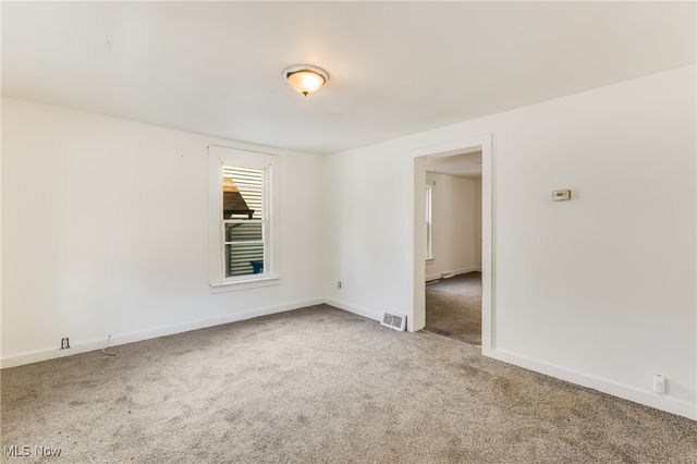 180 Poland Avenue, Struthers, OH 44471