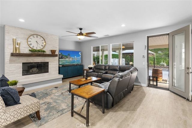 32143 Daisy Drive, Winchester, CA 92596