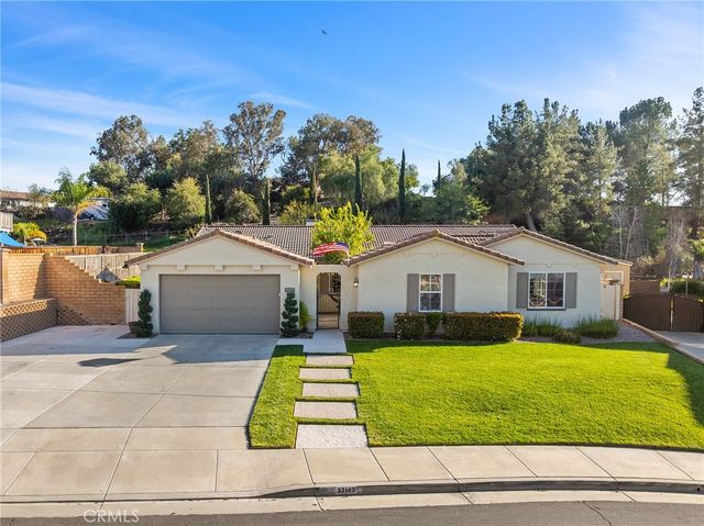 32143 Daisy Drive, Winchester, CA 92596