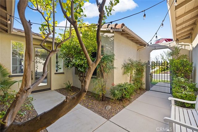 32143 Daisy Drive, Winchester, CA 92596