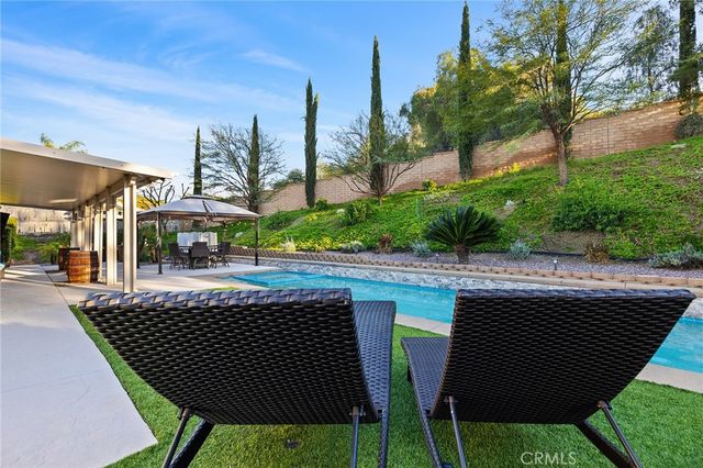 32143 Daisy Drive, Winchester, CA 92596