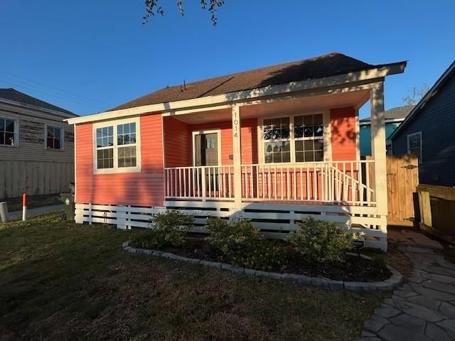 1014 13th Street, Galveston, TX 77550