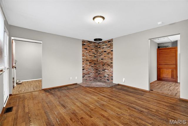 4421 Ashby Road, St Ann, MO 63074