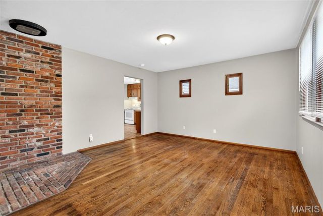 4421 Ashby Road, St Ann, MO 63074