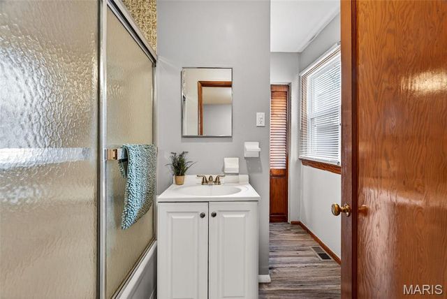 4421 Ashby Road, St Ann, MO 63074