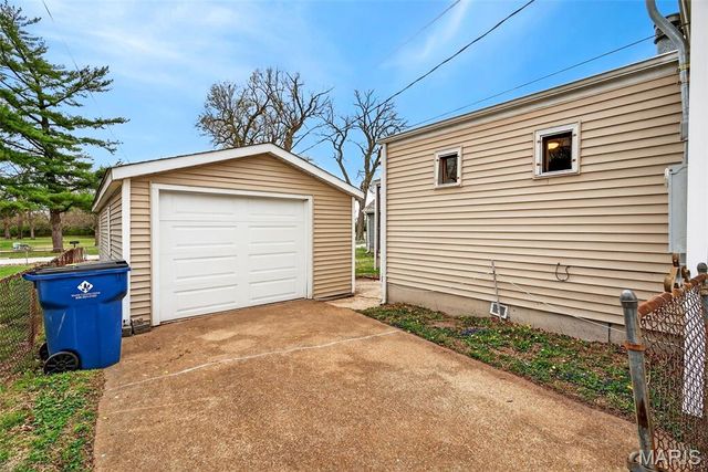 4421 Ashby Road, St Ann, MO 63074