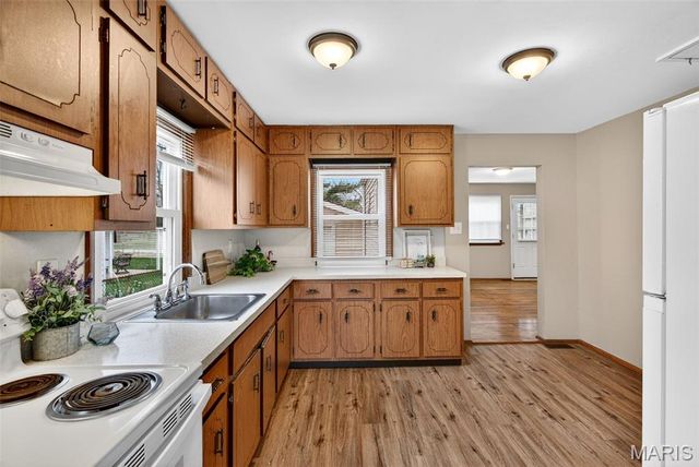 4421 Ashby Road, St Ann, MO 63074