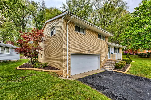 56 Meadowbrook Avenue, City Of Greensburg, PA 15601