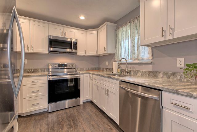 56 Meadowbrook Avenue, City Of Greensburg, PA 15601