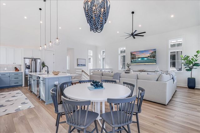 213 Starfish Lane, Port Aransas, TX 78373