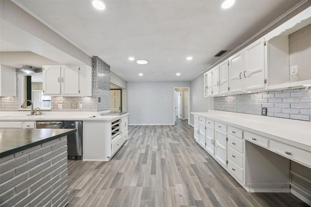 2504 LAUDERDALE COURT, Orlando, FL 32805