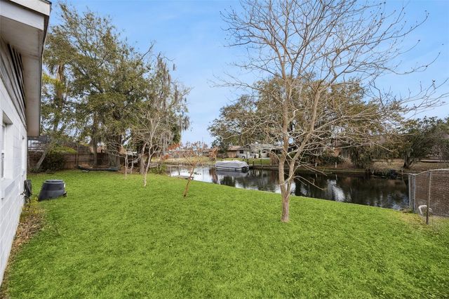 2504 LAUDERDALE COURT, Orlando, FL 32805