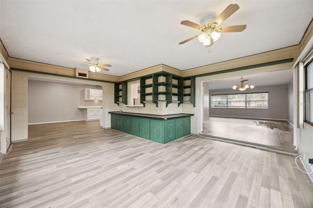 2504 LAUDERDALE COURT, Orlando, FL 32805