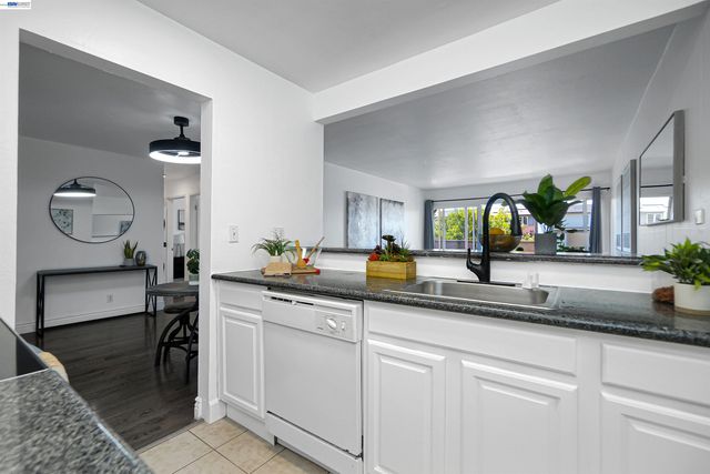 260 Industrial Pkwy 47, Hayward, CA 94544