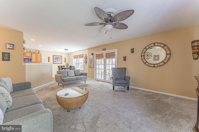 209 W FORESTVIEW AVE, Brookhaven, PA 19015
