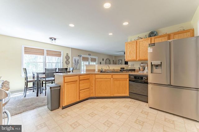 209 W FORESTVIEW AVE, Brookhaven, PA 19015