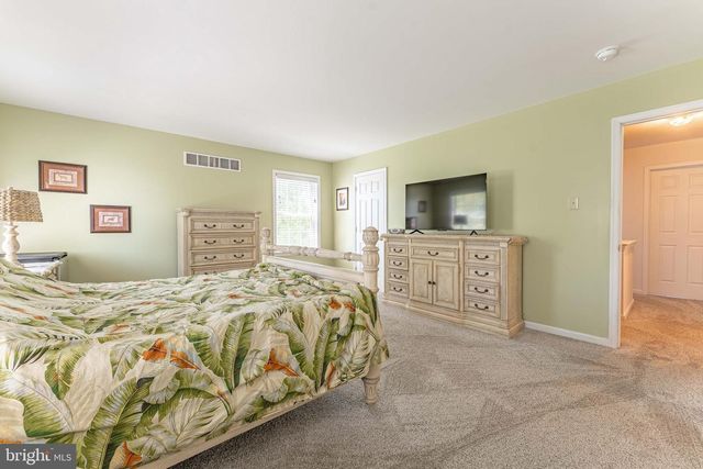 209 W FORESTVIEW AVE, Brookhaven, PA 19015