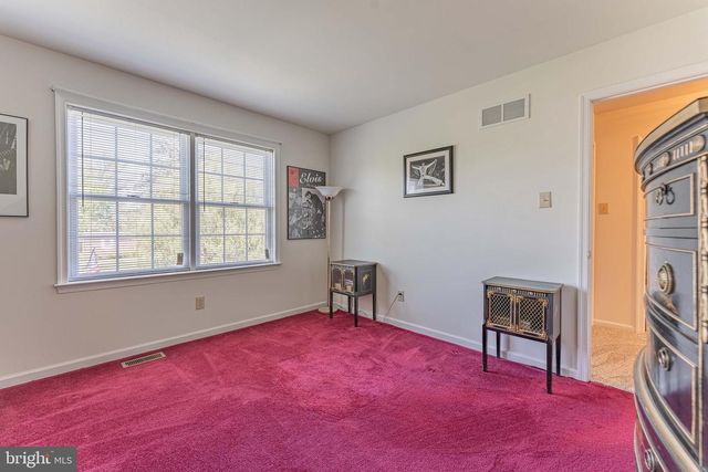 209 W FORESTVIEW AVE, Brookhaven, PA 19015