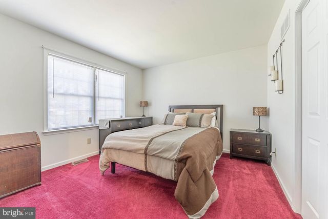 209 W FORESTVIEW AVE, Brookhaven, PA 19015