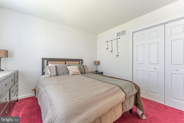 209 W FORESTVIEW AVE, Brookhaven, PA 19015