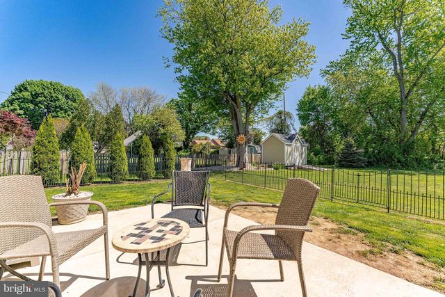 209 W FORESTVIEW AVE, Brookhaven, PA 19015