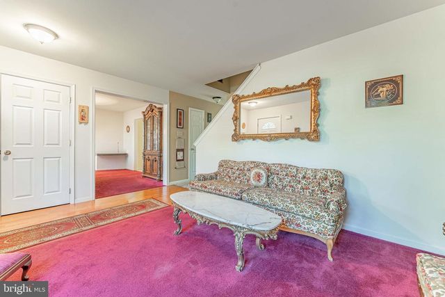 209 W FORESTVIEW AVE, Brookhaven, PA 19015