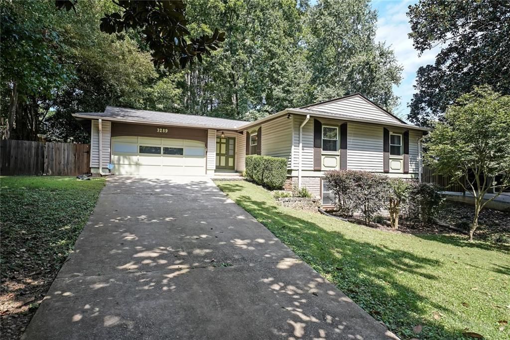 3289 Oak Drive, Lawrenceville, GA 30044