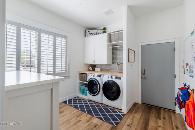 2090 E MELROSE Street, Gilbert, AZ 85297