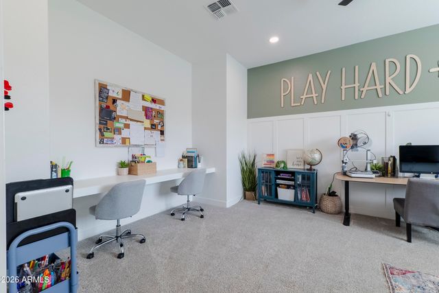 2090 E MELROSE Street, Gilbert, AZ 85297