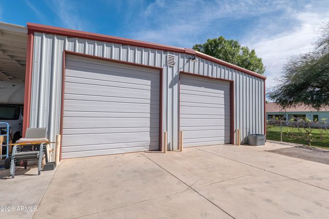 2090 E MELROSE Street, Gilbert, AZ 85297