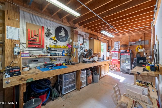 2090 E MELROSE Street, Gilbert, AZ 85297