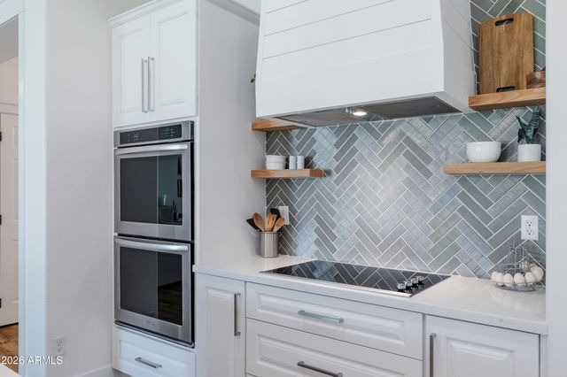 2090 E MELROSE Street, Gilbert, AZ 85297