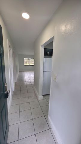 2252 NW 183th Street 1, Miami Gardens, FL 33056