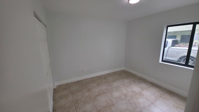 2252 NW 183th Street 1, Miami Gardens, FL 33056