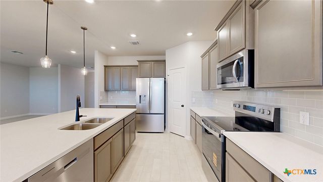 14525 Egon Drive, Salado, TX 76571