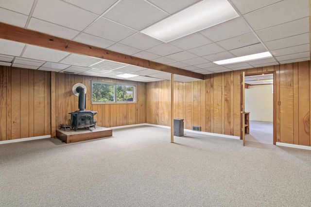 1640 7th Street NW, New Brighton, MN 55112