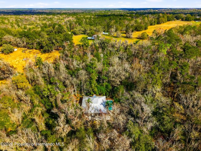 5201 Neff Lake Road, Brooksville, FL 34601