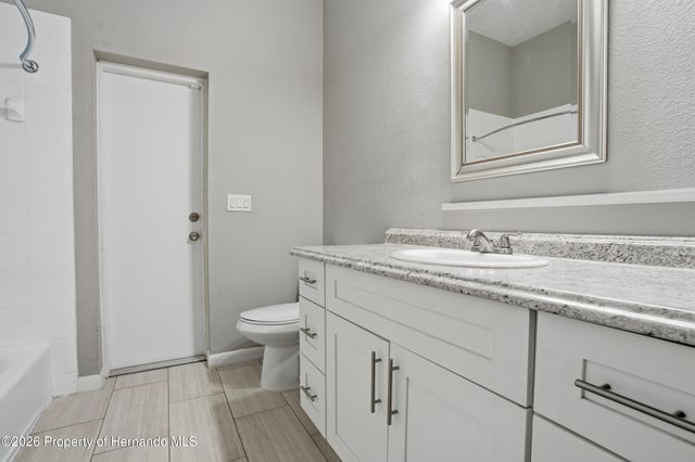 5201 Neff Lake Road, Brooksville, FL 34601