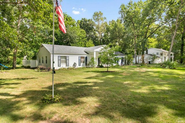 50570 Mohawk Drive, Granger, IN 46530