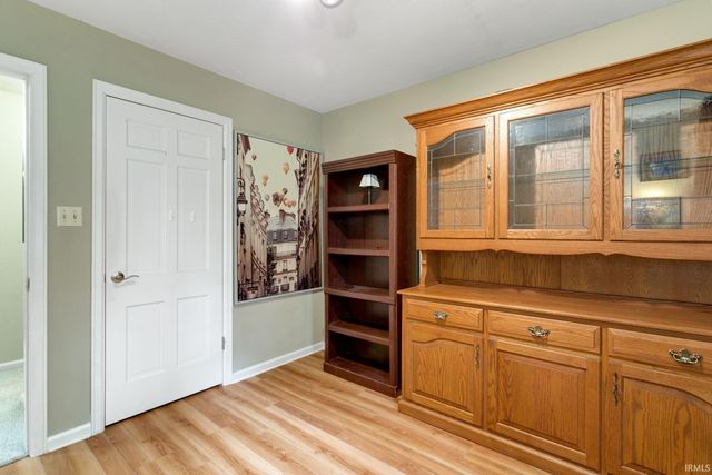 50570 Mohawk Drive, Granger, IN 46530