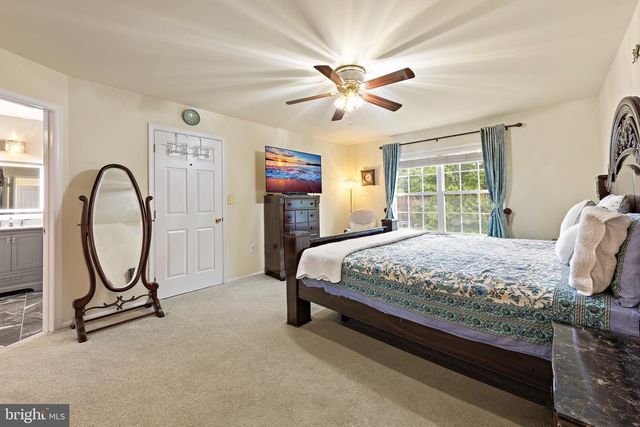 15 ARNOLD LN, Robbinsville, NJ 08691